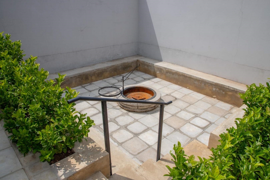 18 Bedroom Property for Sale in Heilbron Free State